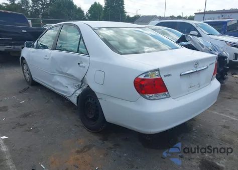 2005 Toyota Camry Le из США, поврежденный, VIN 4T1BE30K05U015588